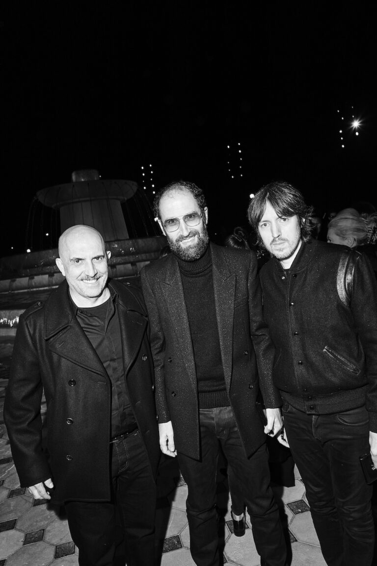 GASPAR-NOE-ET-THOMAS-BANGALTER-ET-SEBASTIAN-AKCHOTE_HR – Rain